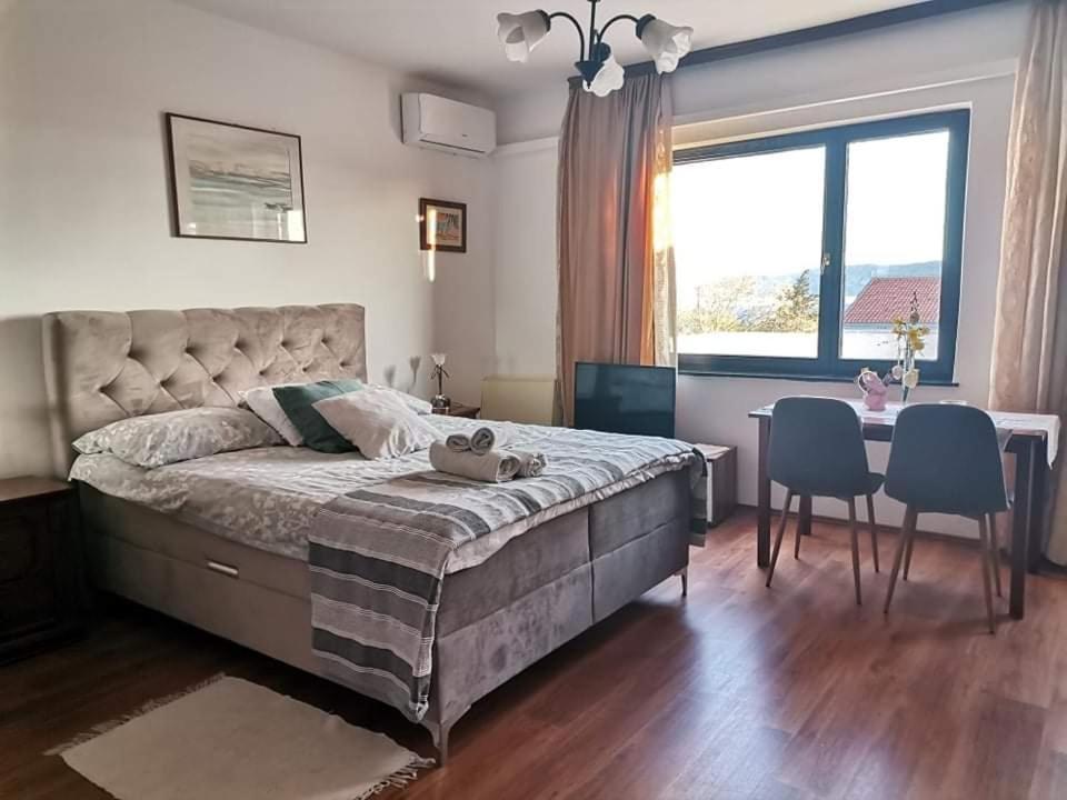 Guest House Sunce 노비비노돌스키 외부 사진